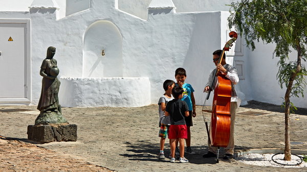 070_104_Teguise_resize