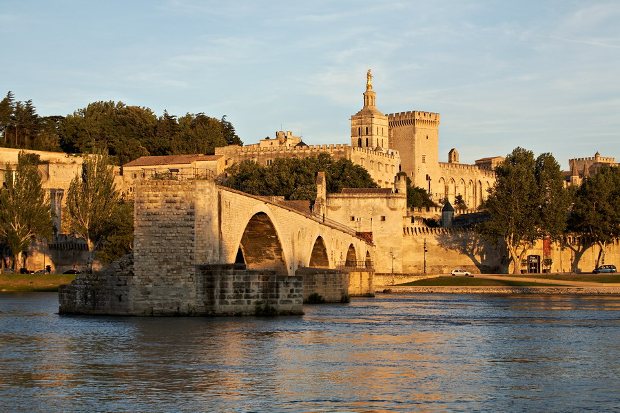 057_077_Avignon_resize