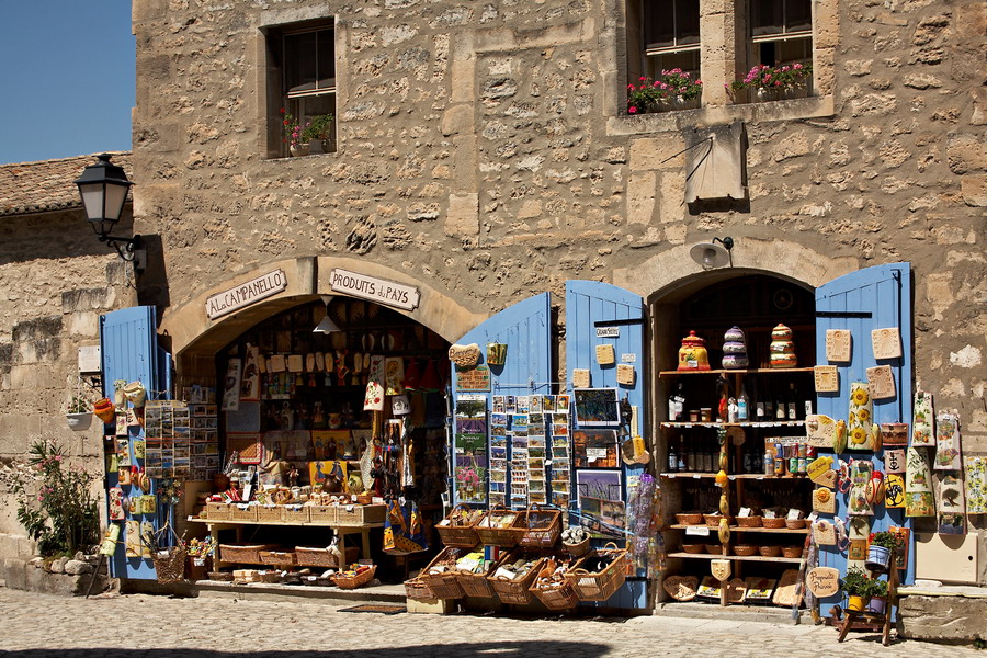 067_015_les_Baux_de_Provence_resize