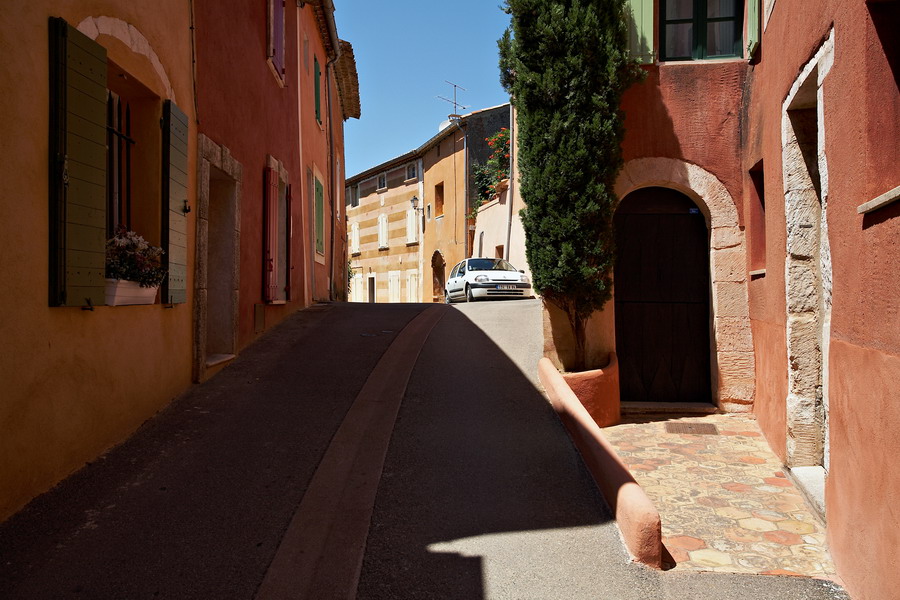 077_040_Roussillon_resize