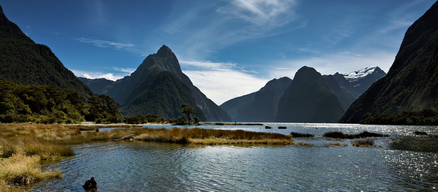 198_Milford_Sound_resize