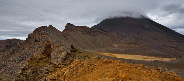 511_064_Tongariro_Alpine_Crossing_resize