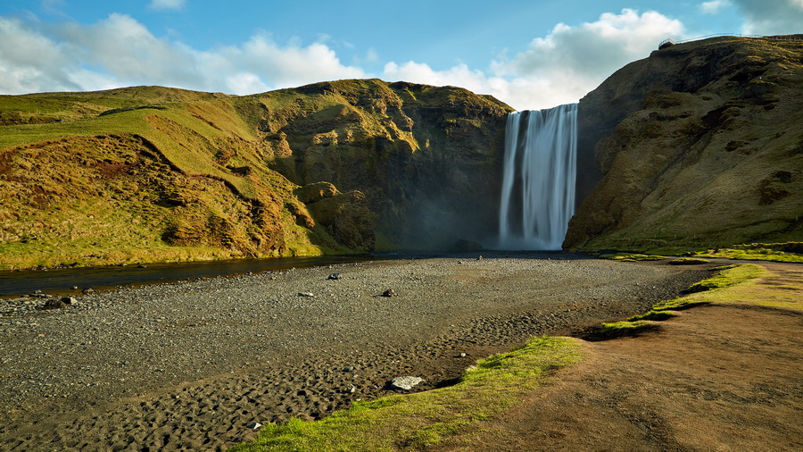 020_131_Skogafoss_resize