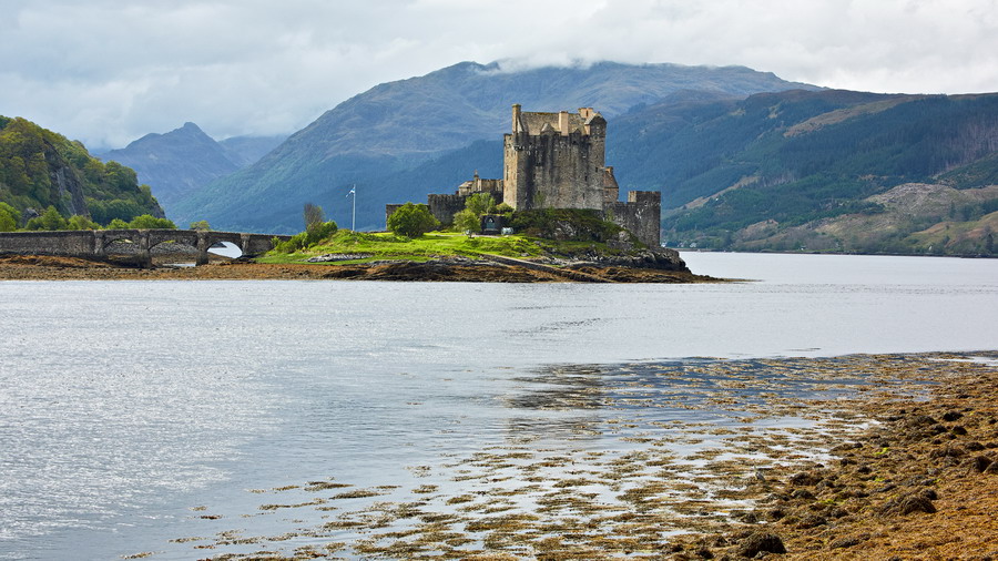 018_146_Eilean_Donan_Castle_resize