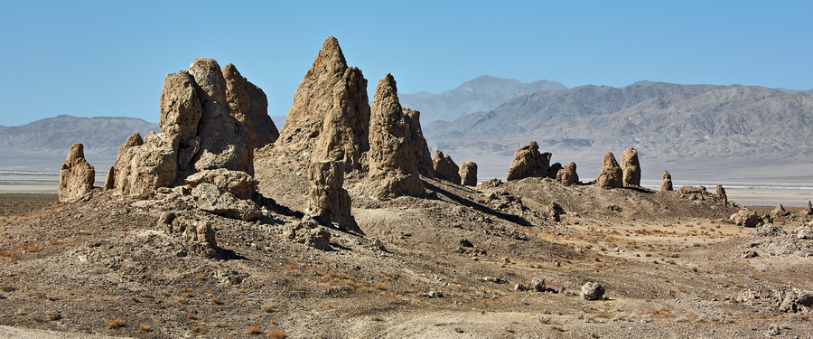 382_Trona_Pinnacles_resize