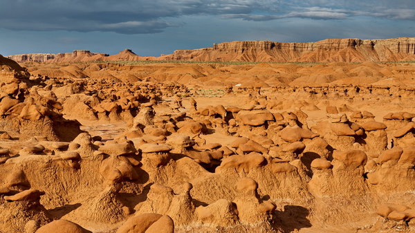 Goblin-Valley_IMG_9275_resize