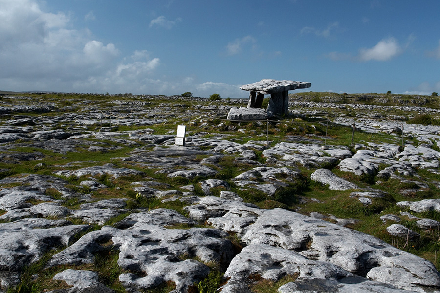 015_The_Burren_Poulnabrone_Dolmen